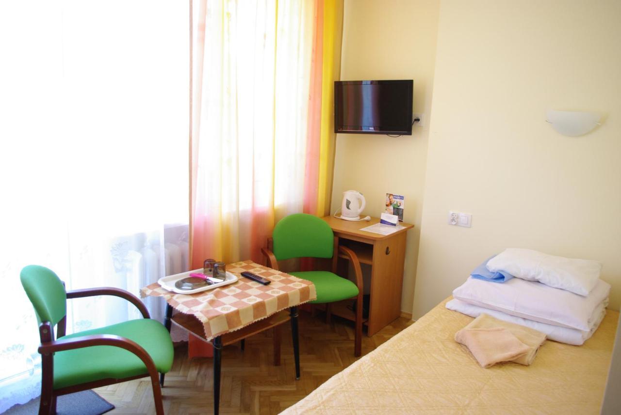 Osrodek Uzdrowiskowy Beskid Hotel Wysowa-Zdroj Ngoại thất bức ảnh