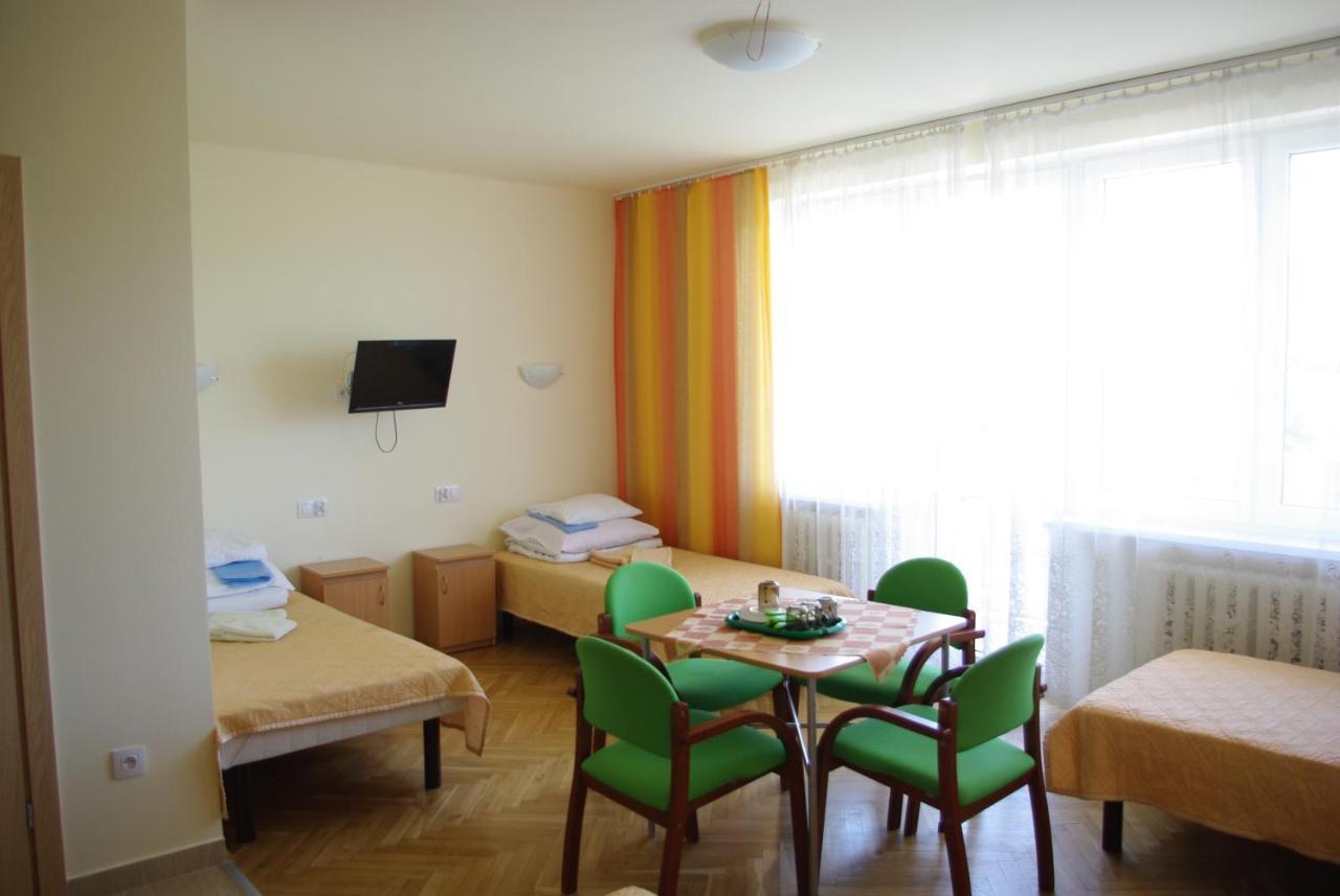 Osrodek Uzdrowiskowy Beskid Hotel Wysowa-Zdroj Ngoại thất bức ảnh