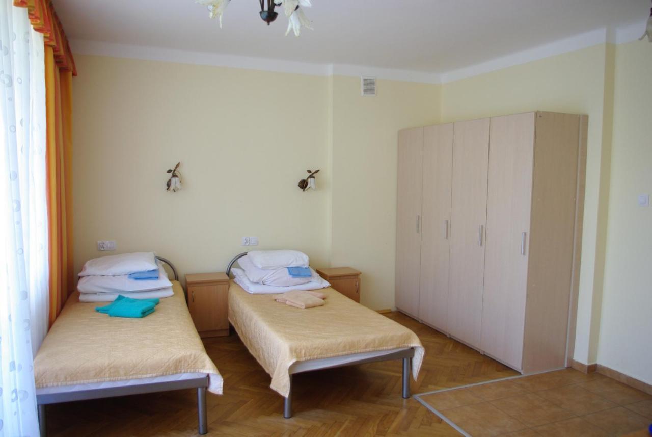Osrodek Uzdrowiskowy Beskid Hotel Wysowa-Zdroj Ngoại thất bức ảnh